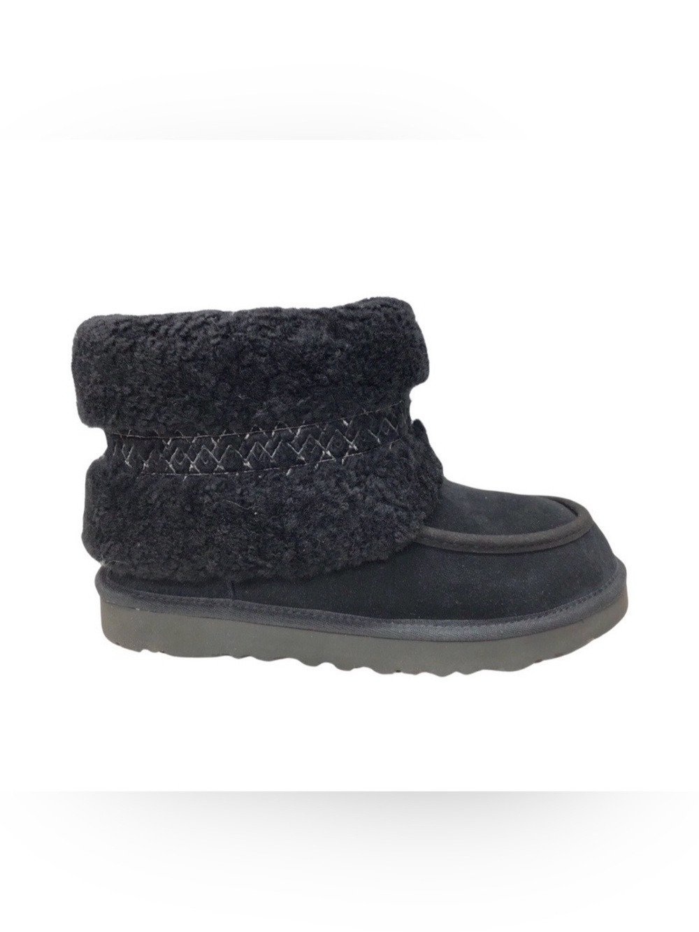 NEW UGG Women's Mini UGG Braid Sheepskin Ankle Boots size 6